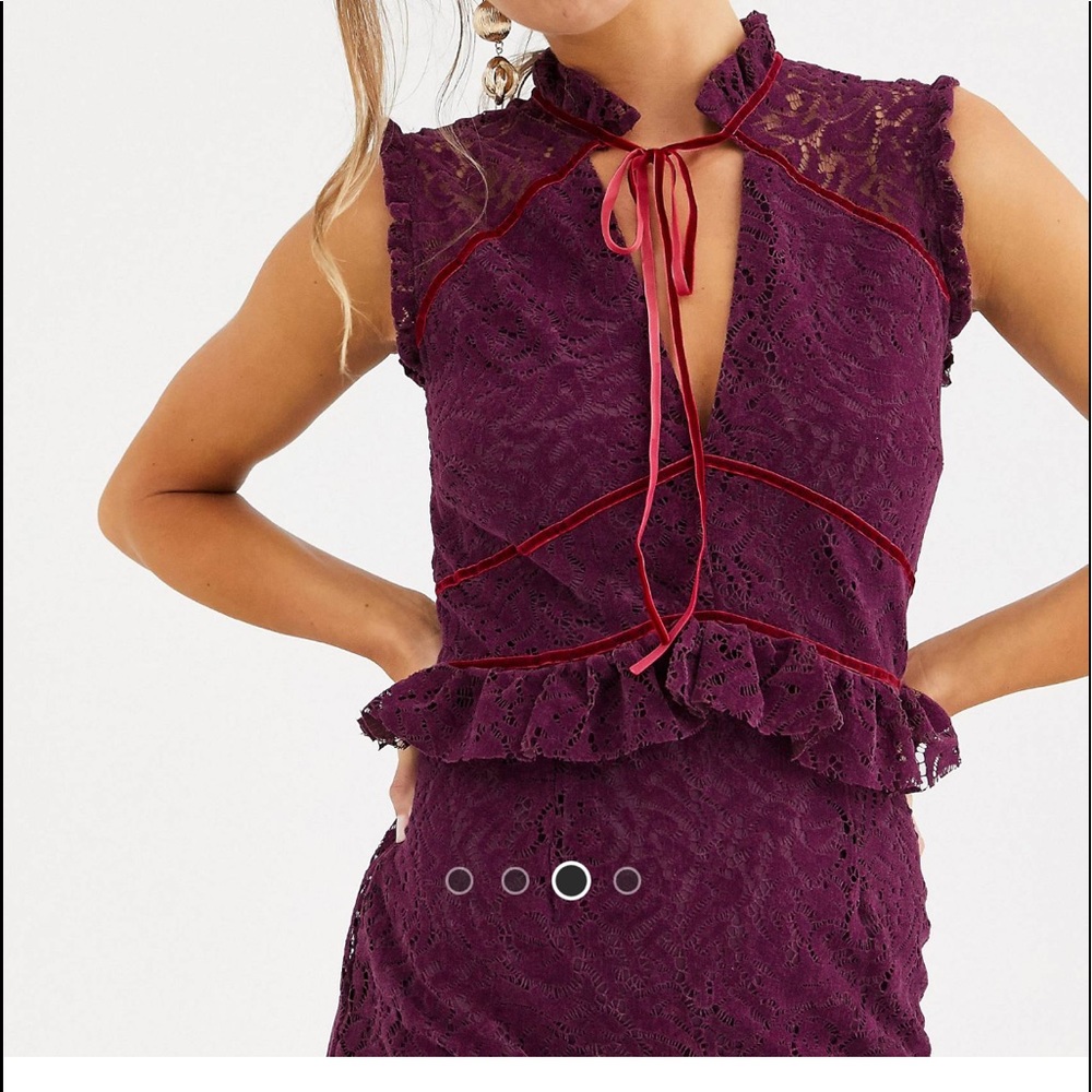 Hope and Ivy Lace high neck midi dress